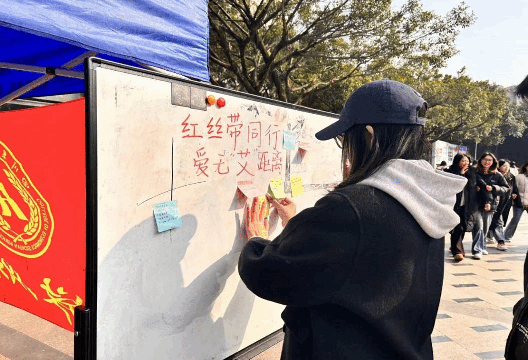 图片1(1) 图片1(1)